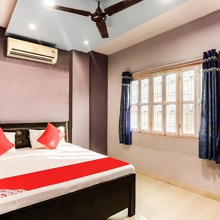 Spot On 45585 Hotel Aakash Ganga バラナシ エクステリア 写真